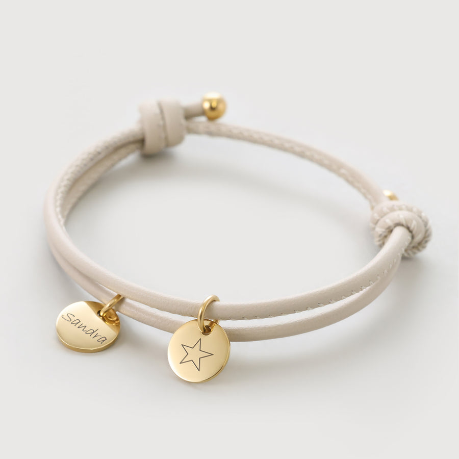 Personalisiertes Lederarmband mit Gravurplättchen